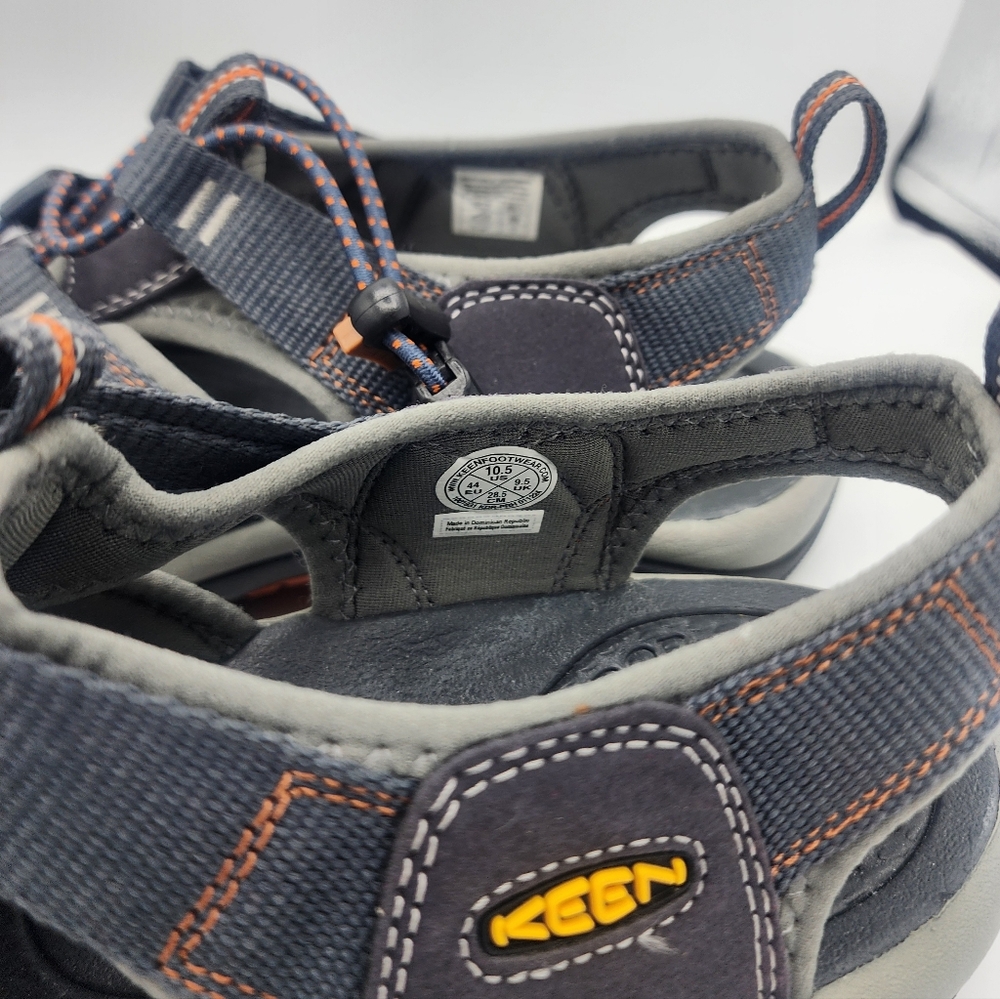 Keen Black and Gray Outdoor Sandals - Picture 7 of 10